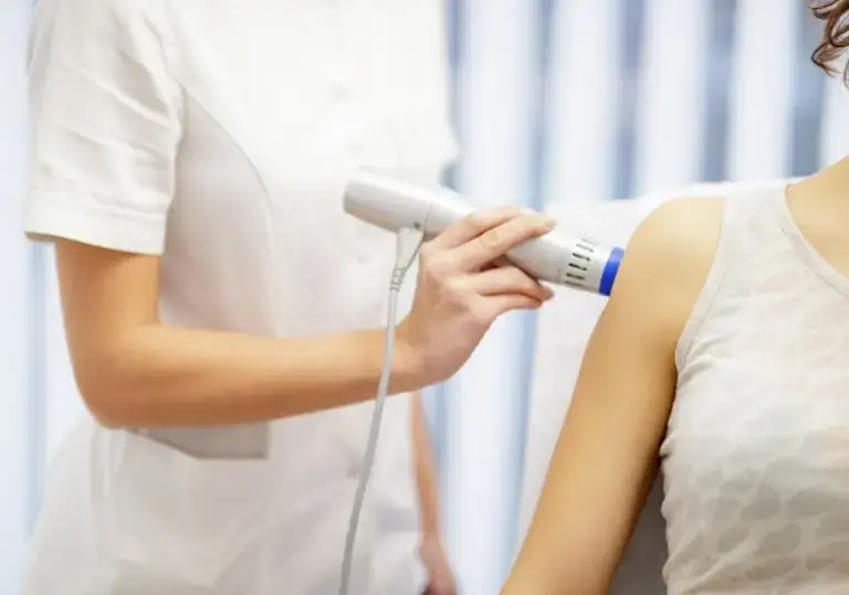 terapia ramienia falą uderzeniową